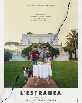 L’estranea
